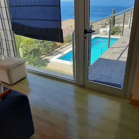 Casa Tamara, En Acoran - * Santa Cruz de Tenerife